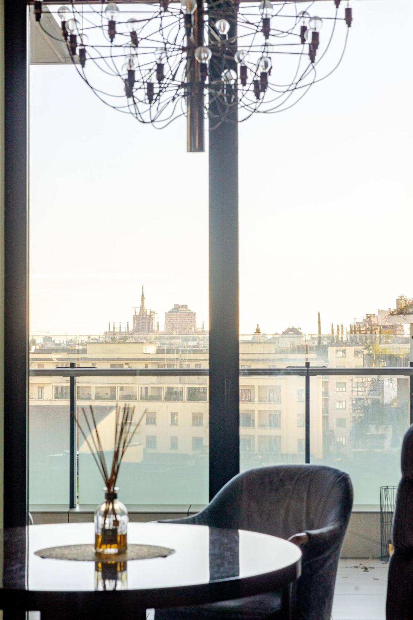 Skyline Duomo View * Milan